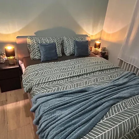 Greenwaves Apartment *